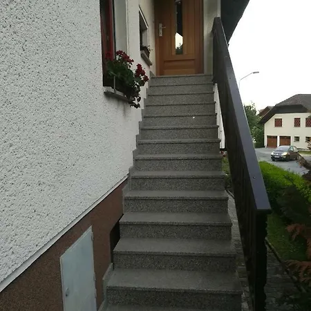 Διαμέρισμα Apartma Zmalinka